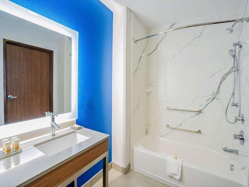 Palacio Royale Inn Signature Кейті Екстер'єр фото