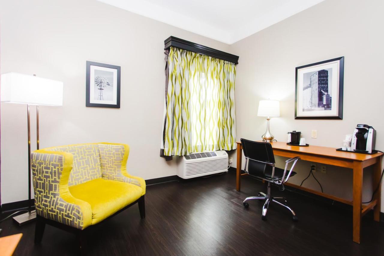 Palacio Royale Inn Signature Кейті Екстер'єр фото